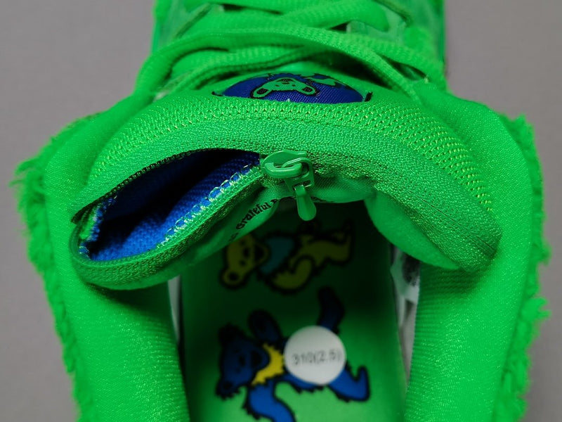 Nike SB Dunk Low Grateful Dead - Green Bear Shoes - Size 4.5 - Green Spark / Soar